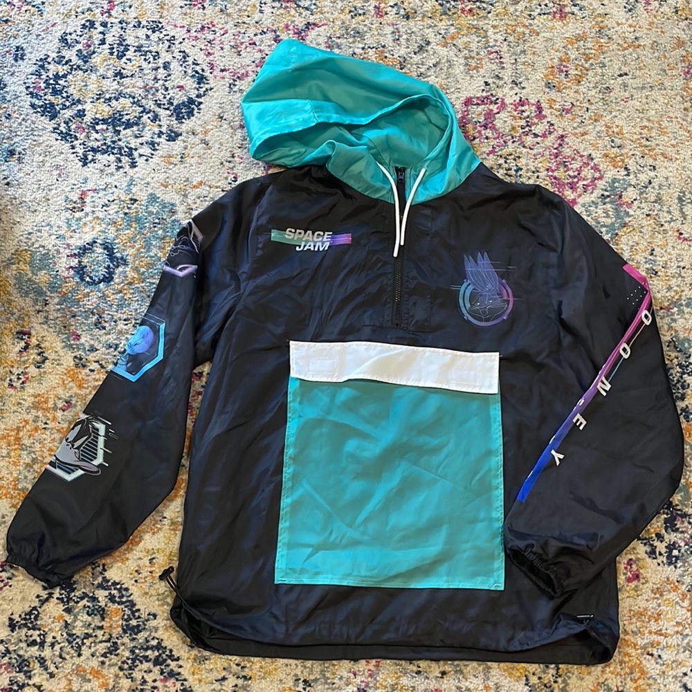 Space Jam Raincoat size M